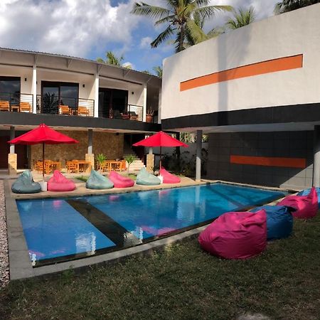 Maza Soda Resort Gili Trawangan Zewnętrze zdjęcie